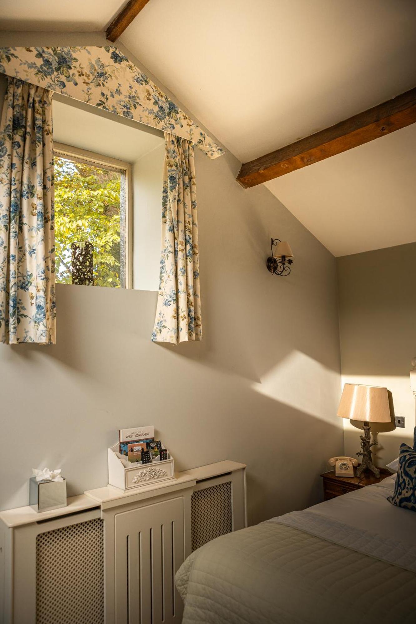 Shibden Mill Inn Χάλιφαξ Εξωτερικό φωτογραφία
